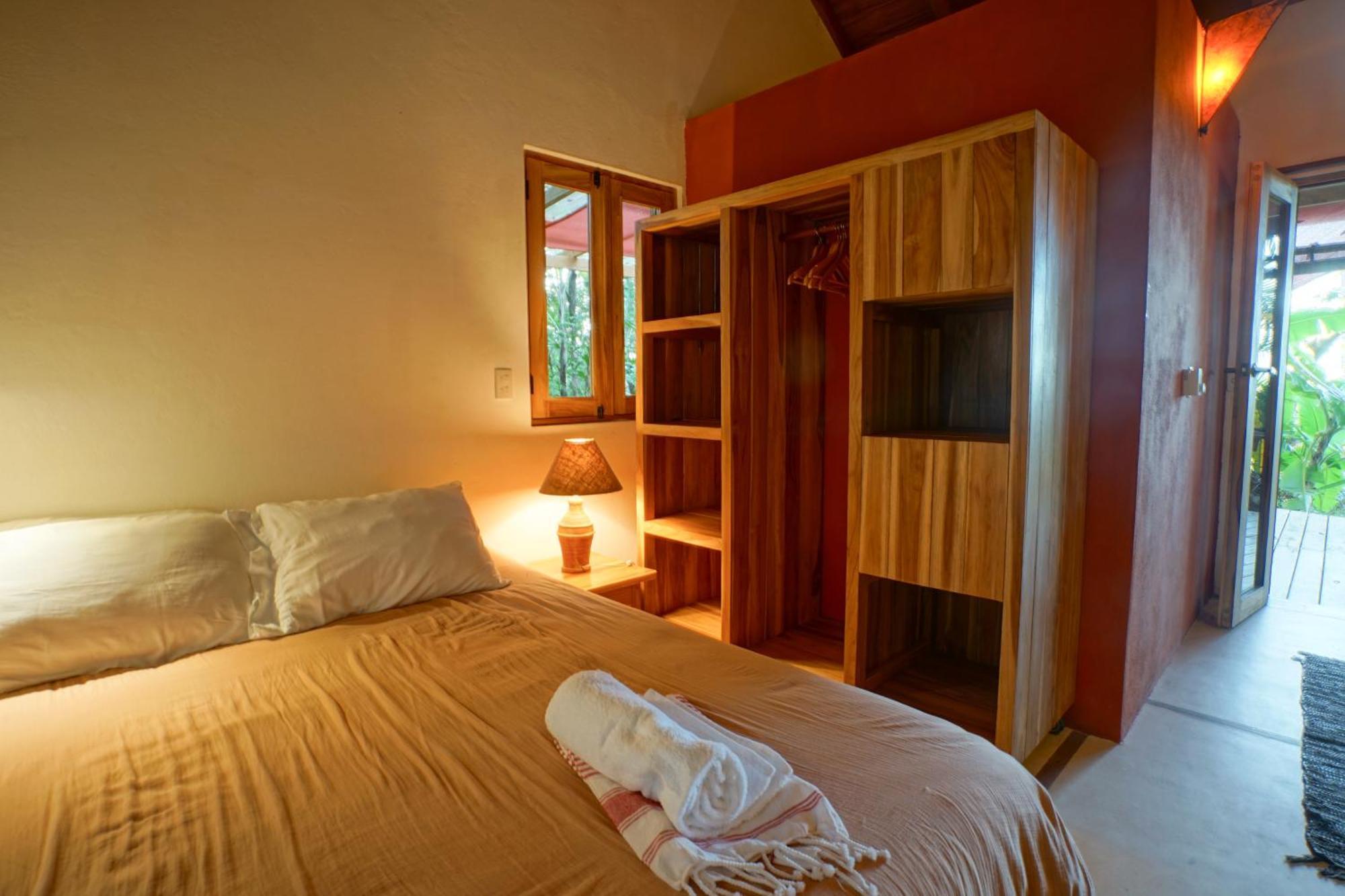 Calamocha Lodge Playa Santa Teresa  Exterior photo